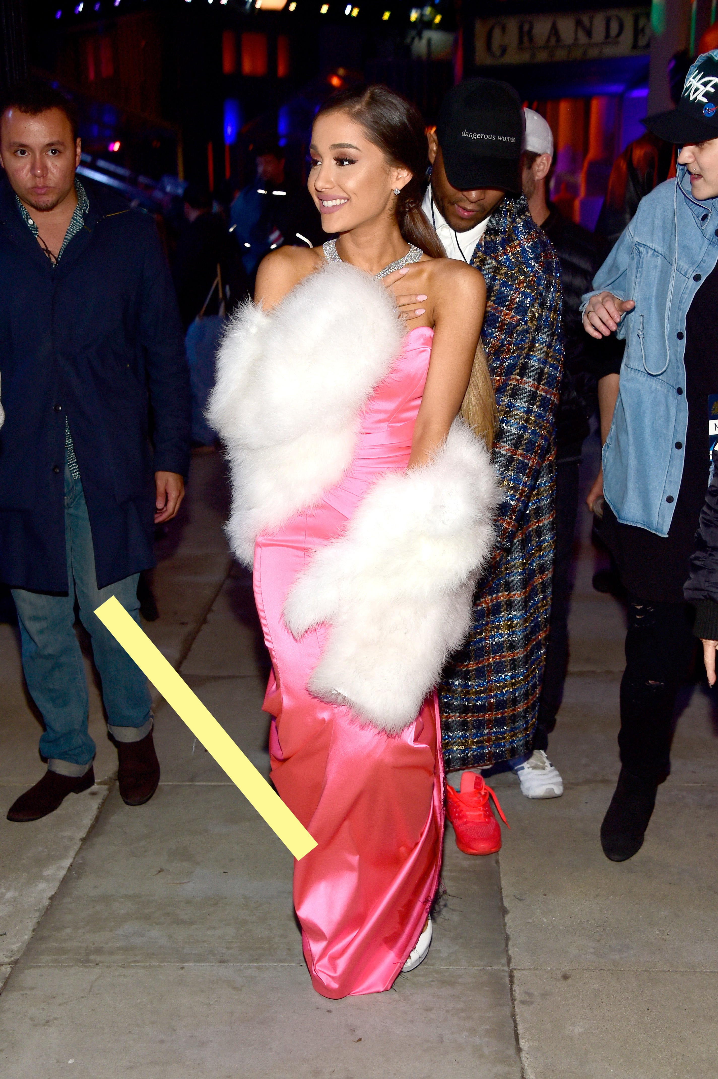 photo ARIANA GRANDE (1183)