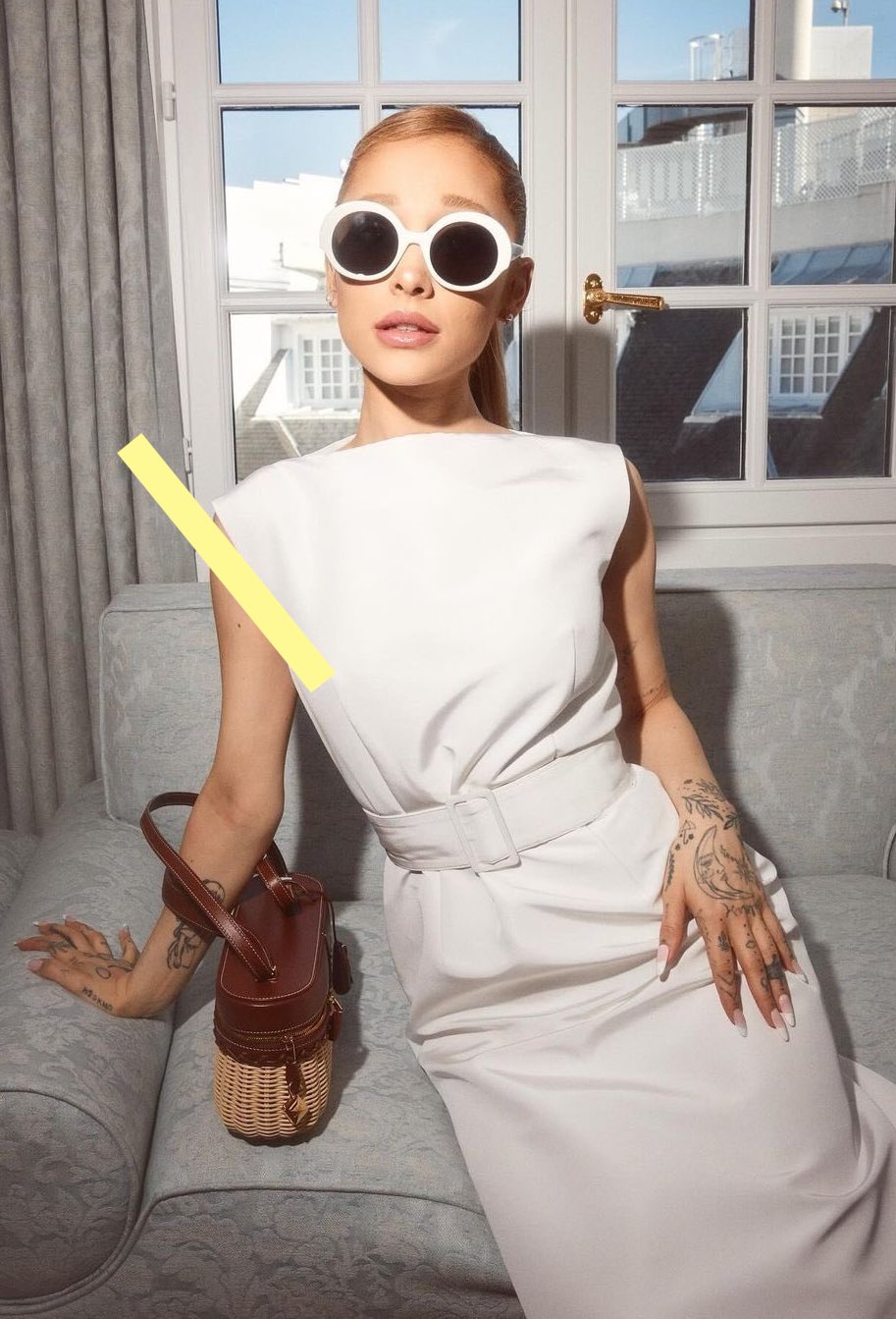 photo ARIANA GRANDE (1200)