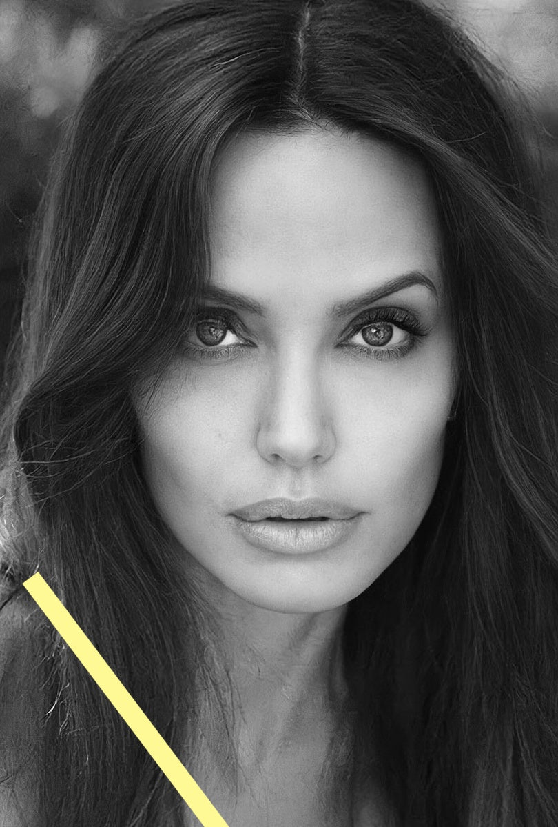 photo ANGELINA JOLIE (19)