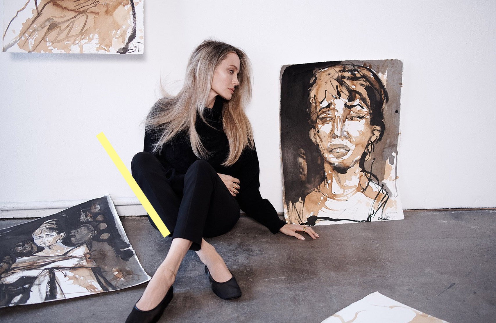 photo ANGELINA JOLIE (399)