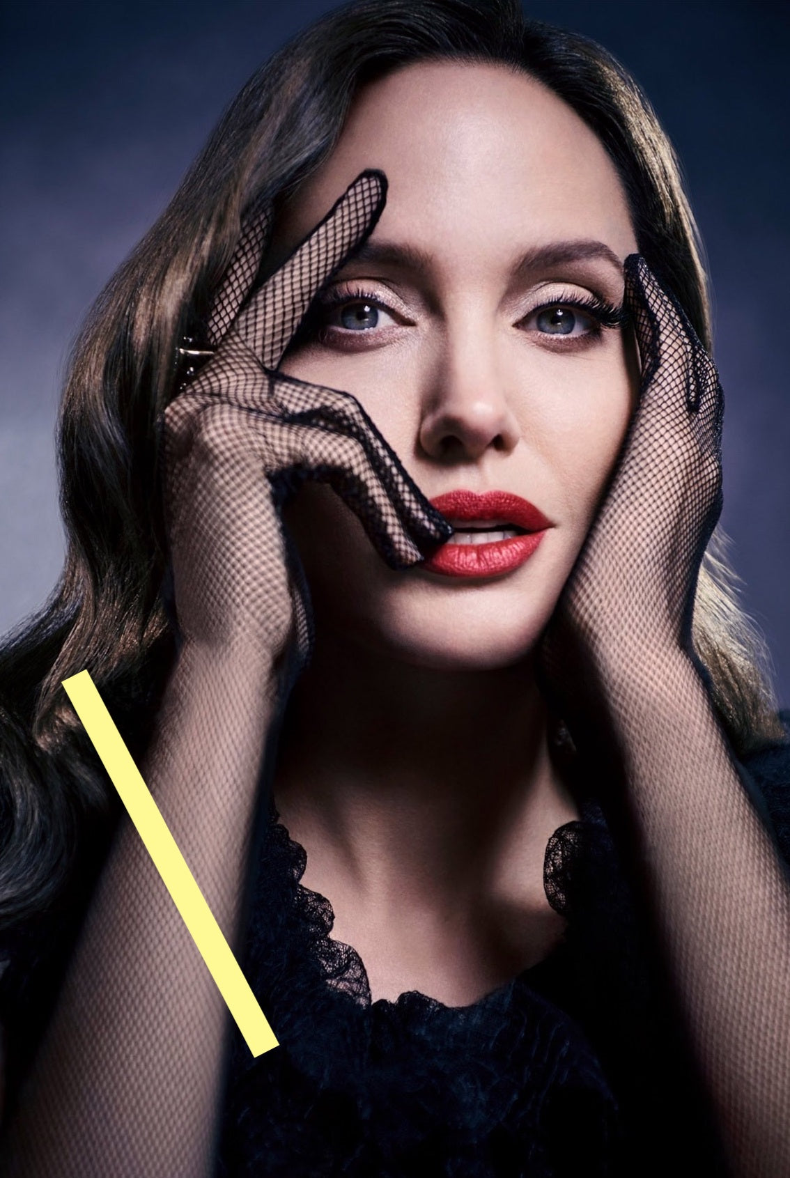 photo ANGELINA JOLIE (72)