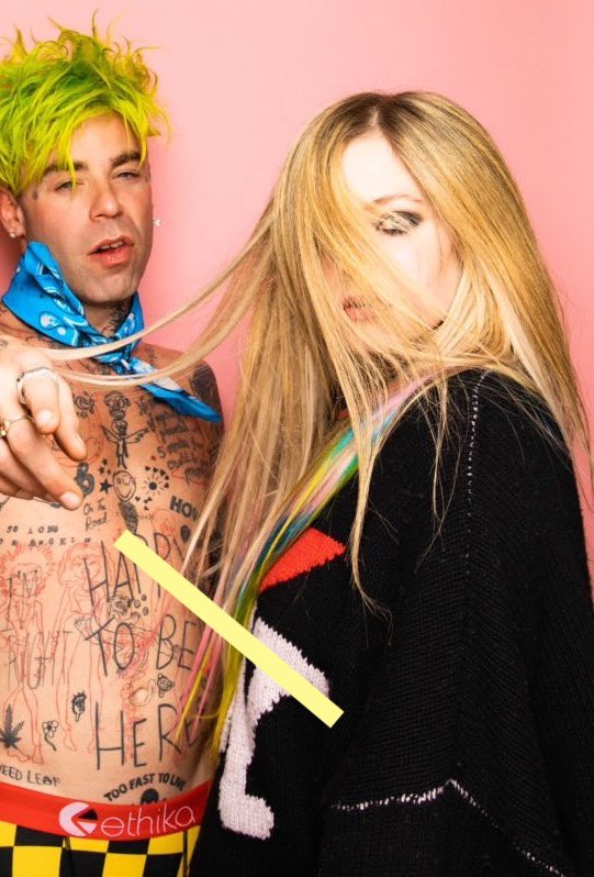 photo AVRIL LAVIGNE (108)
