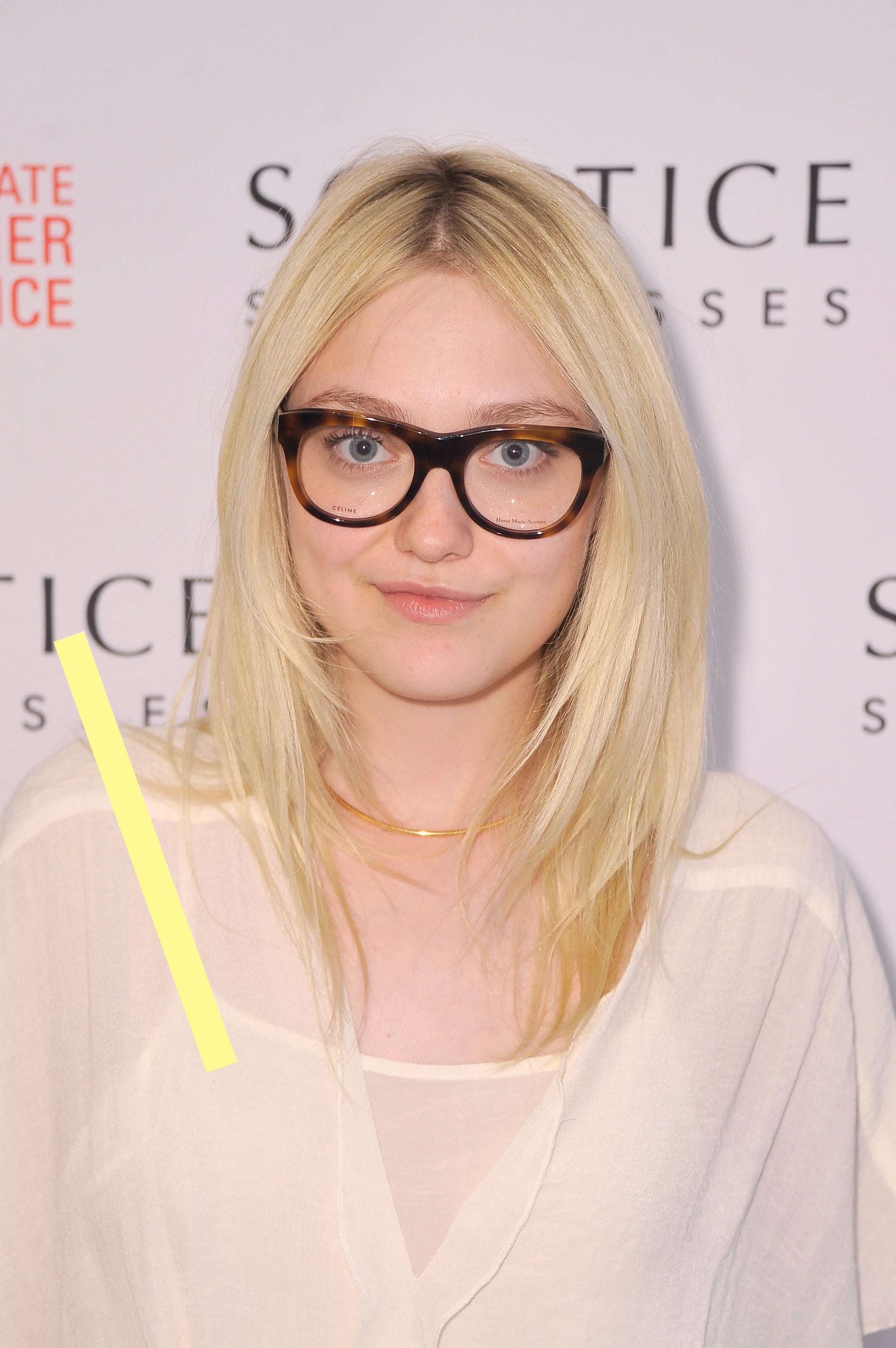 photo DAKOTA FANNING  (1729)