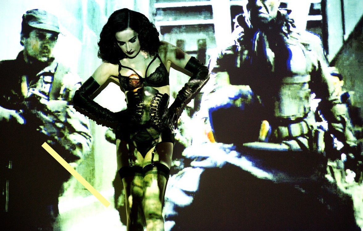photo DITA VON TEESE (1381)